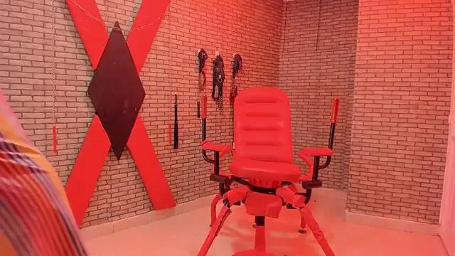 ariel_bdsm on StripChat