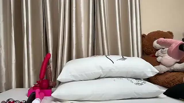 AudreySpanksFuck- — Going hard for a waterfall squirt