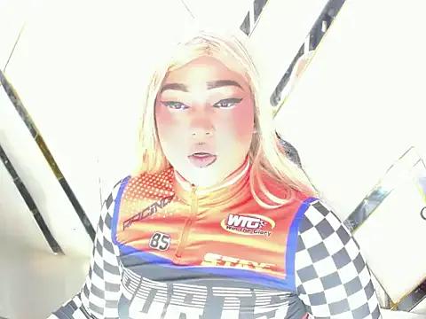 AuroraRoss — show cum explosive 