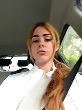 Freechat aus_queen on StripChat