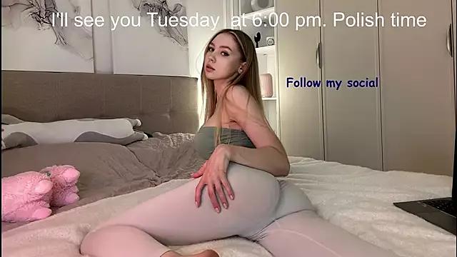 Freechat avroramey on StripChat