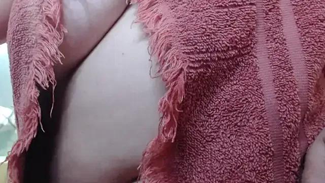 Freechat AyantiPonz79 on StripChat