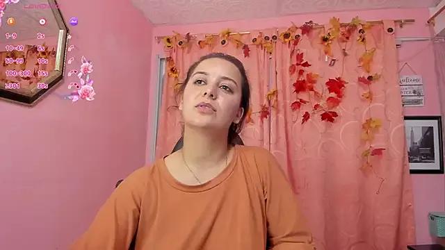 BadraSaadi on StripChat