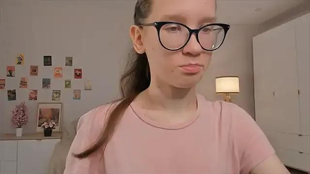 BettyBrowni on StripChat