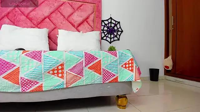 Freechat Bigasshott_ on StripChat