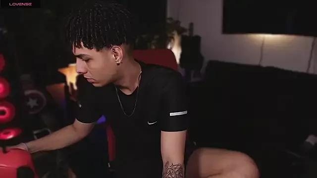 bigryann23 on StripChat