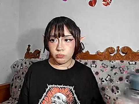 Freechat blue_katt on StripChat