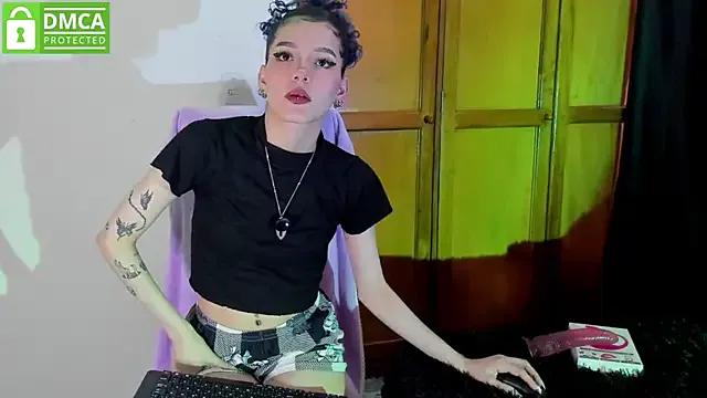 Bluedarkelf888 on StripChat