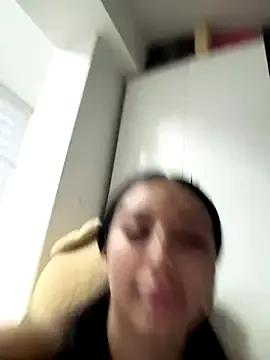 BlueEyes_BB on StripChat