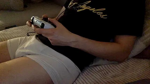 Breezydicksn — GET ME HARD