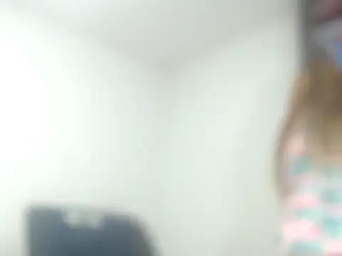 BustyAmanda on StripChat