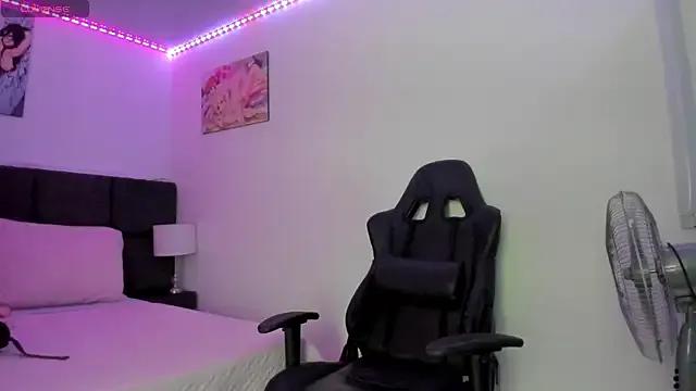 Freechat Caeli_Thalyana on StripChat