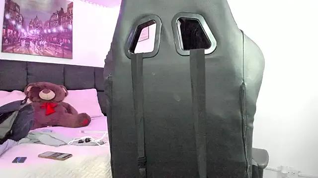 Freechat Caeli_Thalyana on StripChat