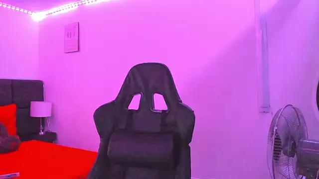 Freechat Caeli_Thalyana on StripChat