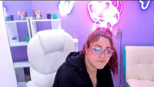 Camiila_Osorio on StripChat