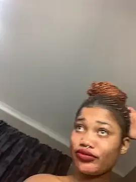 Freechat cardibabe on StripChat