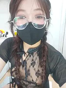 Cery-Bae on StripChat