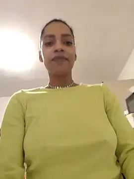 chanell95 — dildo inside my pussy!!!!!!!!