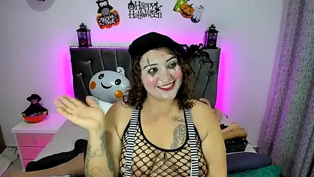 charlloteevans_X on StripChat