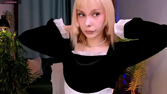 Freechat Cherry_Bite on StripChat