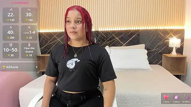 Freechat Chiqui_milk_ on StripChat