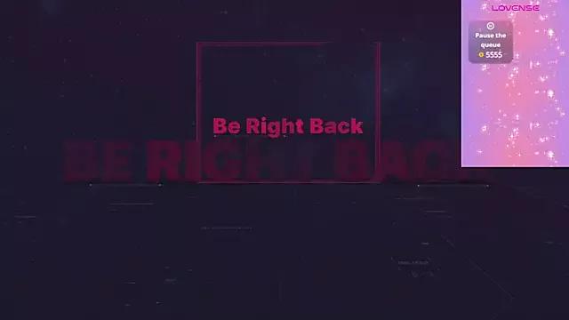 Clara_Nia on StripChat