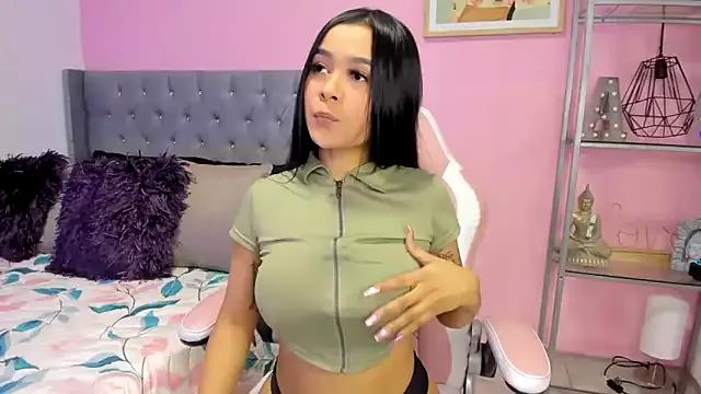 clytiia_ on StripChat