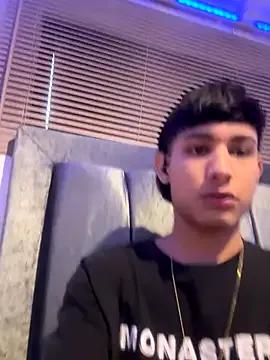 cody_fox10 on StripChat