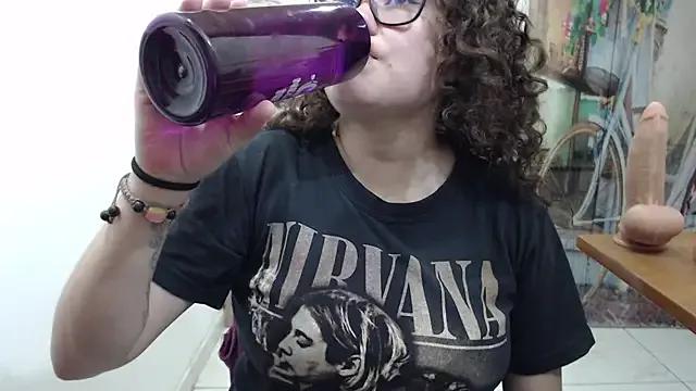 curly_greeneyed — Get Naked!!!