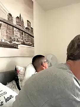 Curvy-Jinx — 8 mins of toy time whoever completes