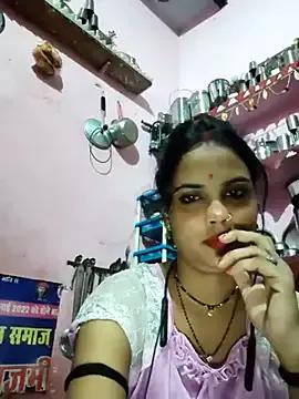 Cut_ragni on StripChat