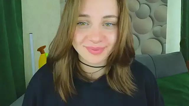 Cute_smile_sharon on StripChat