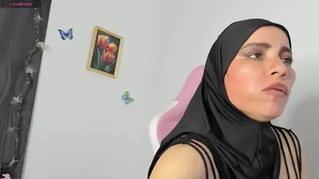 dalila_kemur on StripChat