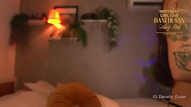 DaniDusan_ on StripChat