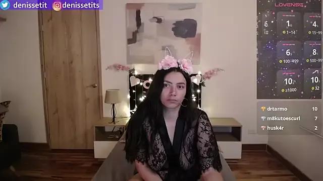 DenisseTits on StripChat