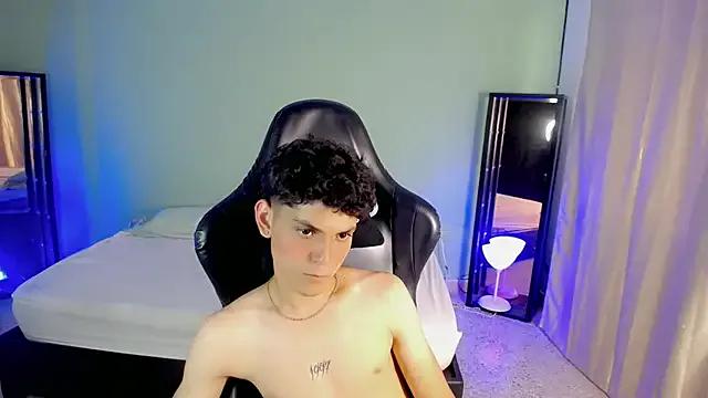 Freechat dilan_hott_ on StripChat