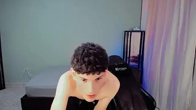 Freechat dilan_hott_ on StripChat