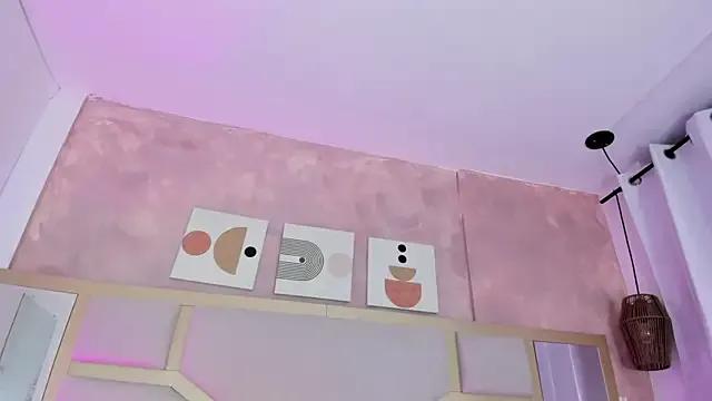 Freechat dollsweety on StripChat