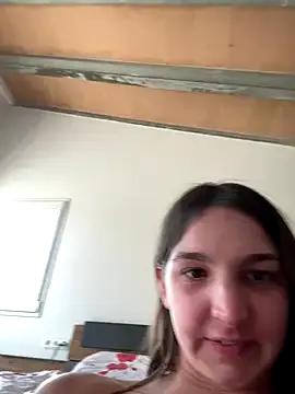 Freechat DoriDeluxe66 on StripChat