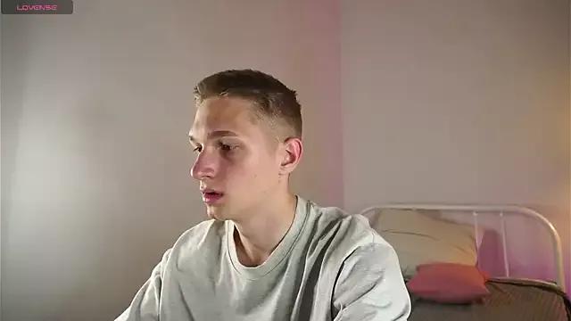 Freechat dustyn_fox on StripChat