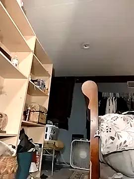 Freechat eatmeplease44 on StripChat