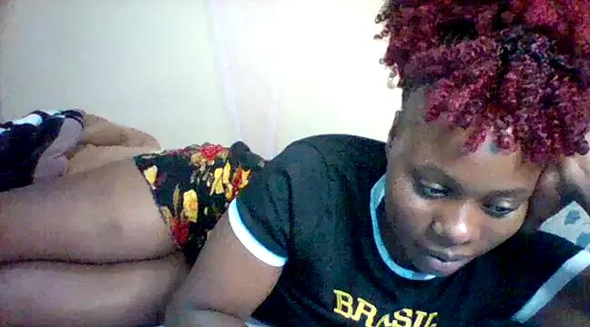 EBONYVANILLA02 on StripChat