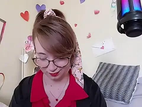 Elise_Nyx on StripChat