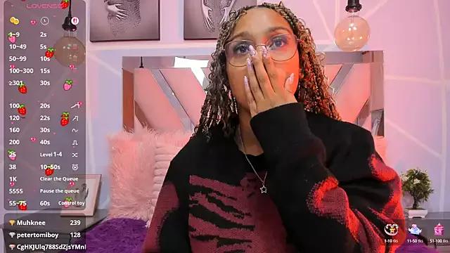 Elith_noa on StripChat