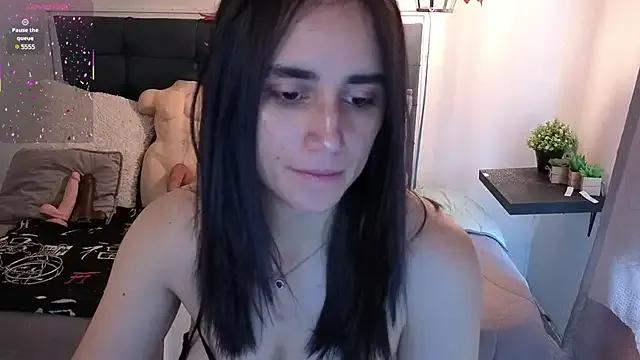 elowen_halley1 on StripChat