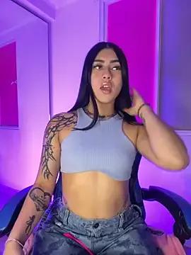 emily_22x — Deep Throat 