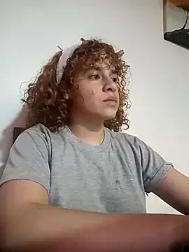 EmmaMelissa0521 on StripChat