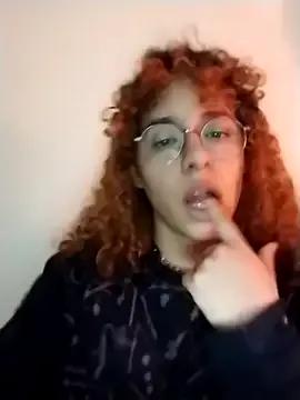 EmmaMelissa0521 — Show my panties