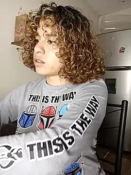 EmmaMelissa0521 on StripChat