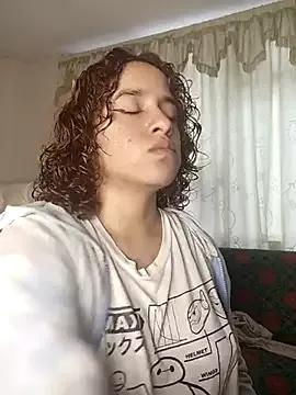 EmmaMelissa0521 on StripChat